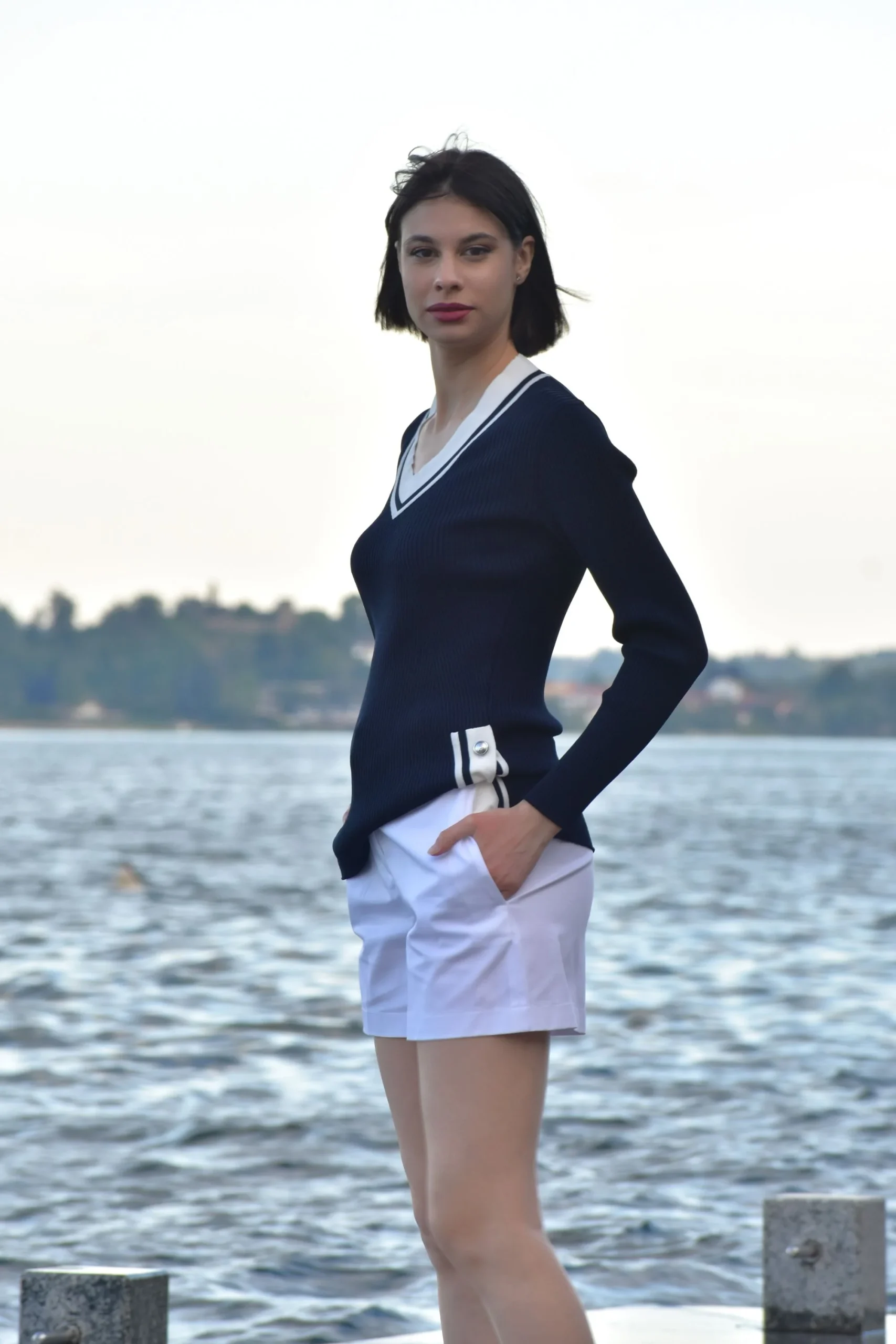 Pull V in Viscosa Stretch Alberta Ferretti - immagine 2